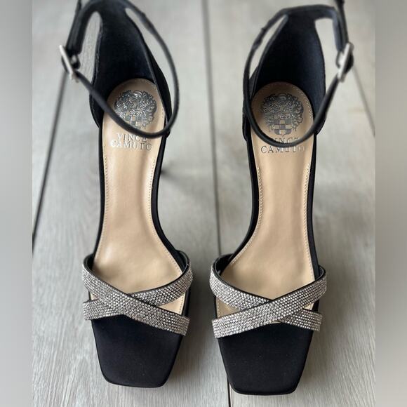 Vince Camuto Kalvira Black Rhinestone strappy sandal heels size 8 - Picture 3 of 7